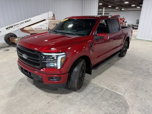 Used 2025 Ford F150 Lariat image 40