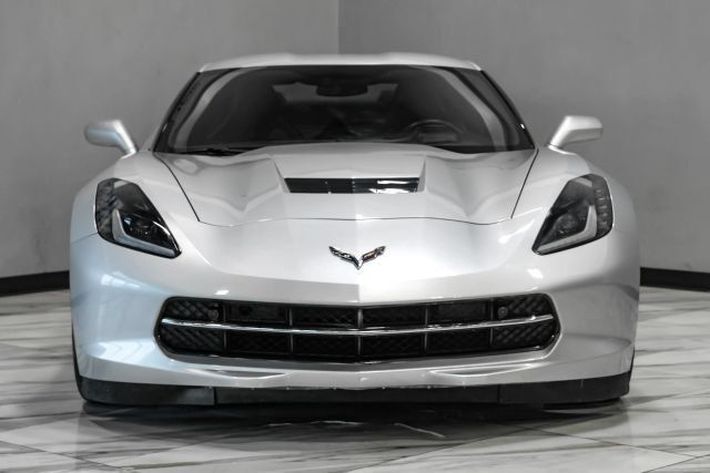 Used 2017 Chevrolet Corvette Stingray Coupe w/ 3LT Preferred Equipment Group RWD image 8