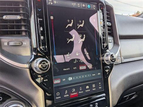 Certified 2025 RAM 1500 Big Horn image 21