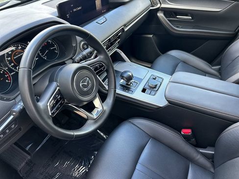 Certified 2025 MAZDA CX-90 3.3 Turbo w/ Preferred Package AWD/4WD image 11