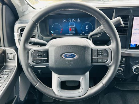 Used 2025 Ford F350 Lariat AWD/4WD image 20