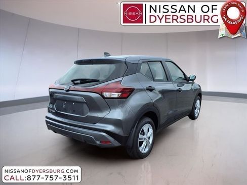 Used 2025 Nissan Kicks Play S image 5