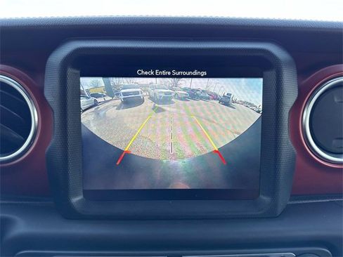 Used 2018 Jeep Wrangler Unlimited Rubicon image 24