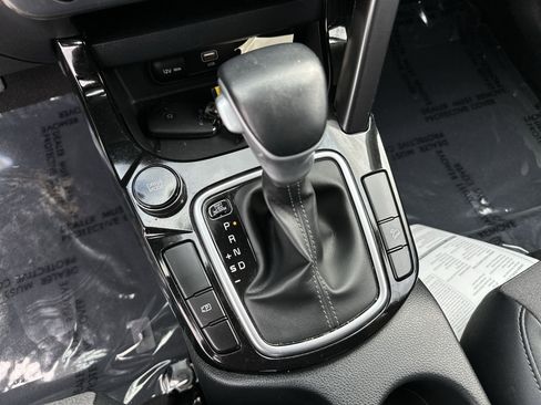 Certified 2024 Kia Seltos S image 23