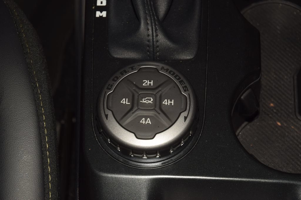 Used 2025 Ford Bronco Badlands AWD/4WD image 29
