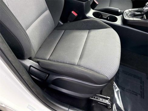 Used 2022 Kia Soul LX image 10