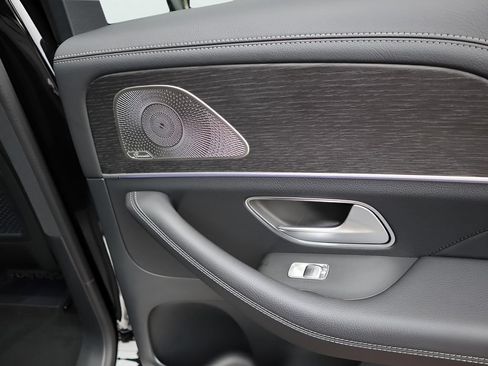 Certified 2026 Mercedes-Benz GLE 450 4MATIC image 12