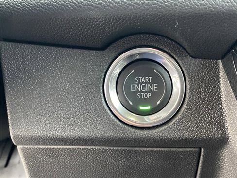 New 2025 Chevrolet Traverse RS w/ LPO, Floor Liner Package image 18