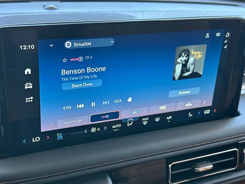New 2026 Lincoln Aviator Black Label w/ Black Label Special Edition AWD/4WD image 18