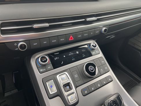 Used 2025 Hyundai Palisade Calligraphy FWD image 28