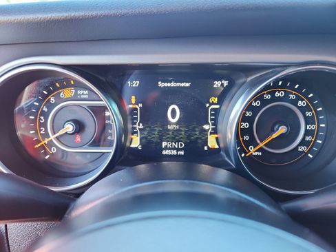 Used 2020 Jeep Wrangler Sport image 10