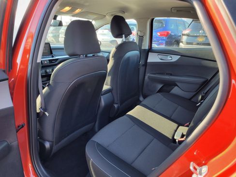 Used 2023 Kia Forte LXS w/ LXS Technology Package image 12