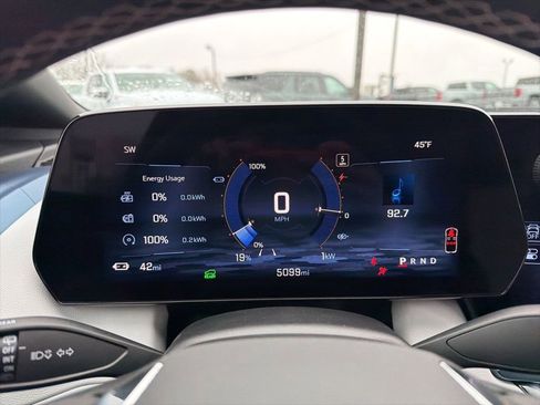 Used 2025 Chevrolet Equinox EV LT image 13