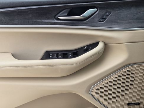 Used 2021 Jeep Grand Cherokee L Limited w/ Trailer Tow Group (B) image 26