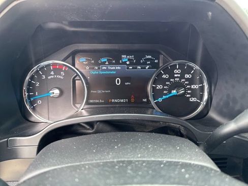 Used 2017 Ford F350 Lariat w/ FX4 4x4 Off Road Package image 29