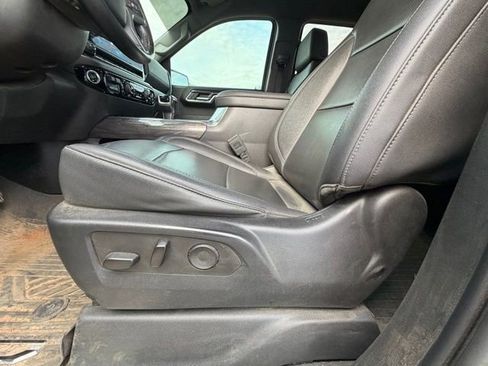 Used 2023 Chevrolet Silverado 1500 LTZ image 9