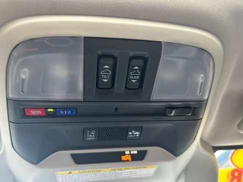 Used 2023 Subaru Crosstrek 2.5i Limited image 24