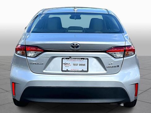 Certified 2023 Toyota Corolla LE image 4