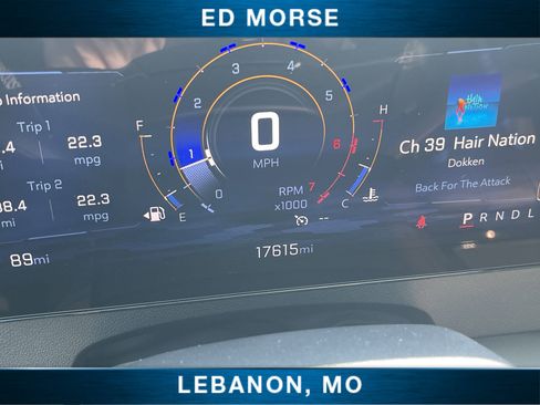 Used 2025 Chevrolet Traverse LT image 12