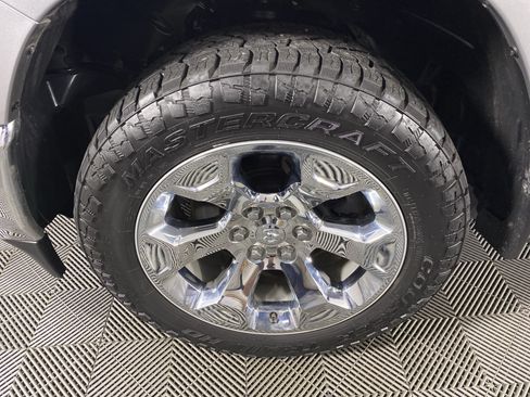Used 2022 RAM 1500 Big Horn AWD/4WD image 14