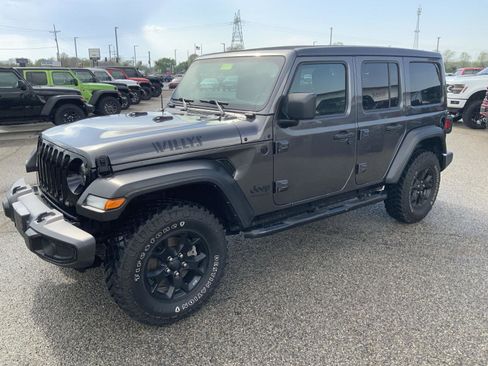 Used 2022 Jeep Wrangler Unlimited Sport image 4
