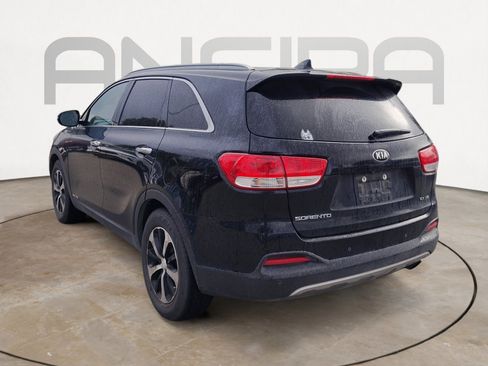 Used 2017 Kia Sorento EX w/ EX V6 Premium Package AWD/4WD image 4