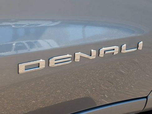 New 2026 GMC Sierra 1500 Denali w/ Denali Reserve Package AWD/4WD image 27