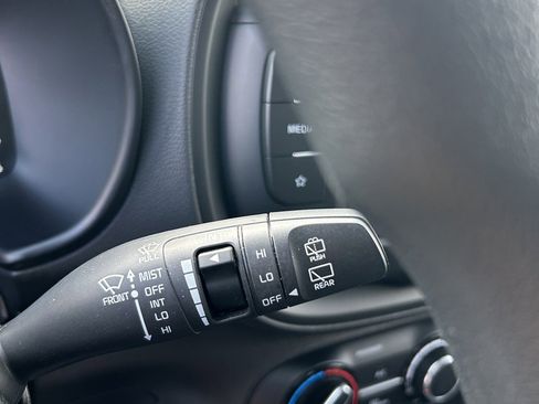 Used 2024 Kia Soul LX w/ Option Group 015 FWD image 29