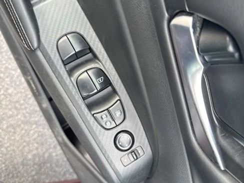 Used 2024 Nissan Altima 2.5 SV image 8