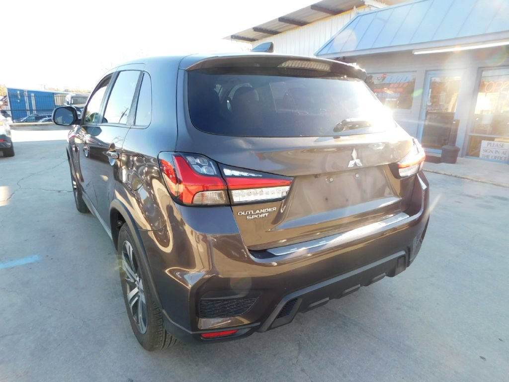 Used 2020 Mitsubishi Outlander Sport ES FWD image 5