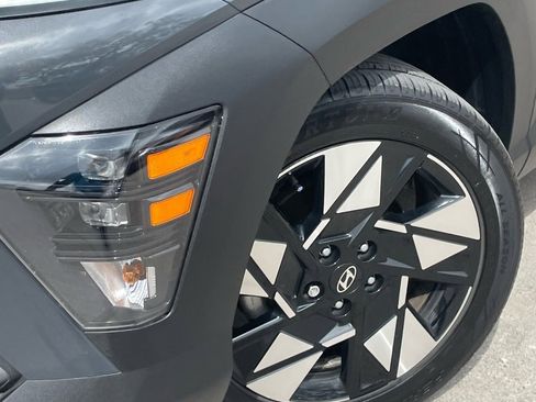 Used 2024 Hyundai Kona SEL image 8