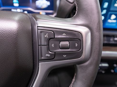 Used 2025 Chevrolet Silverado 1500 LT AWD/4WD image 24