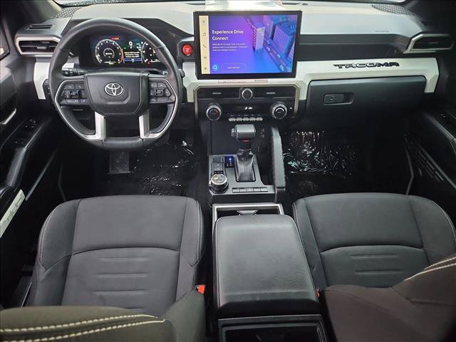 Certified 2024 Toyota Tacoma TRD Off-Road AWD/4WD image 22