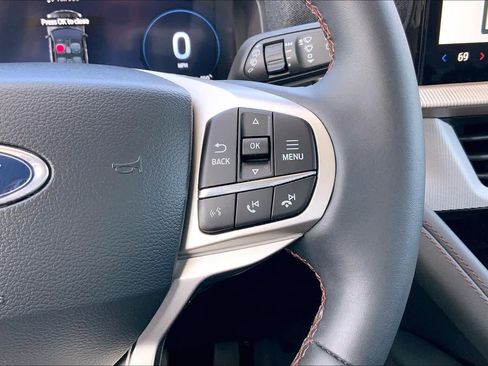Used 2026 Ford Explorer Active image 25