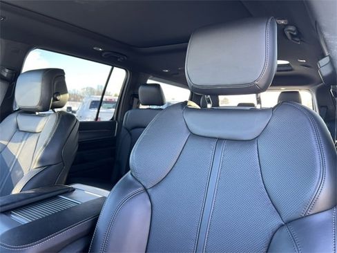 New 2026 Jeep Grand Wagoneer Limited w/ Premium Group II image 12