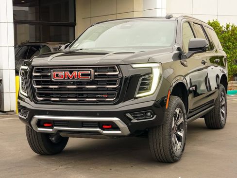 New 2026 GMC Yukon AT4 Ultimate AWD/4WD image 2