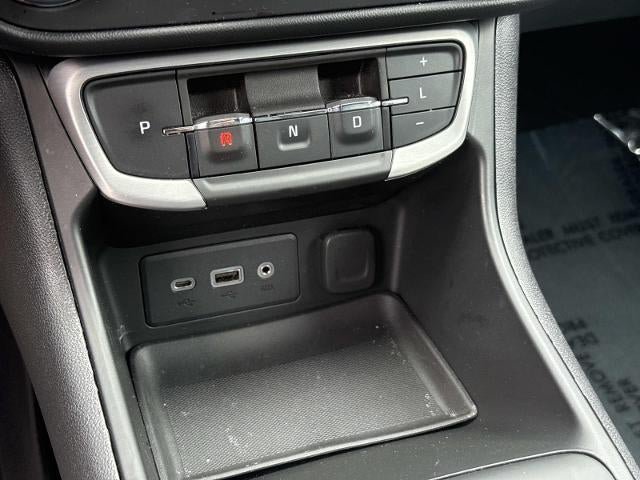 Used 2023 GMC Terrain SLE w/ Driver Convenience Package FWD image 22