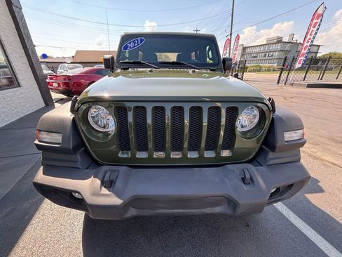 Used 2021 Jeep Wrangler Unlimited Sport image 2
