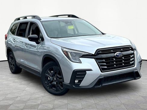 Used 2024 Subaru Ascent Onyx Edition AWD/4WD image 3