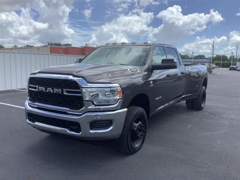 Used 2020 RAM 3500 Tradesman image 1