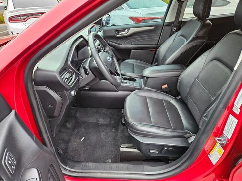 Used 2022 Ford Escape SEL w/ Technology Package FWD image 19