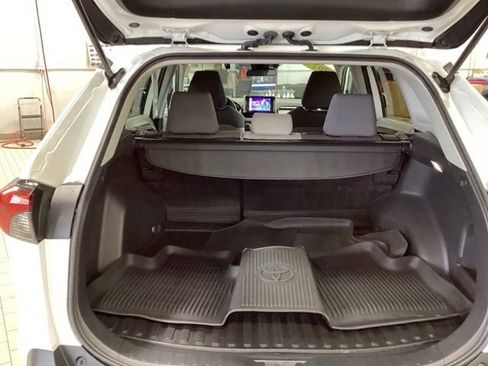 Used 2023 Toyota RAV4 XLE w/ XLE Grade Weather Package AWD/4WD image 15