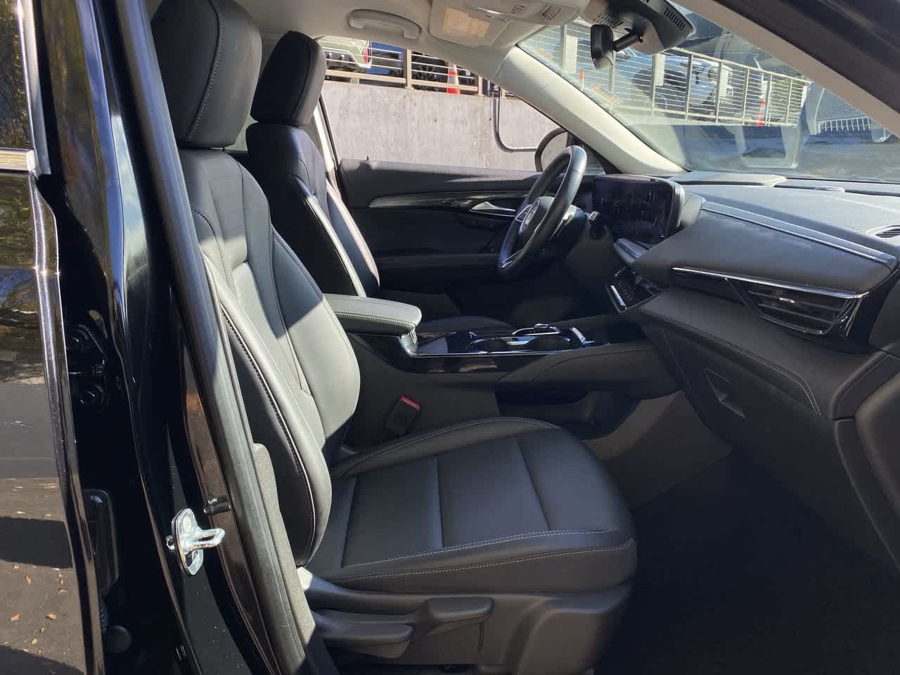 Used 2024 Buick Envision Preferred AWD/4WD image 17