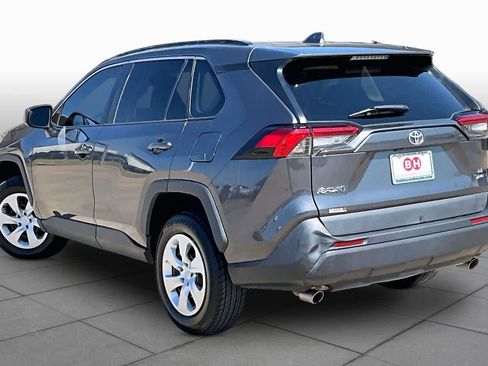 Used 2020 Toyota RAV4 LE AWD/4WD image 12