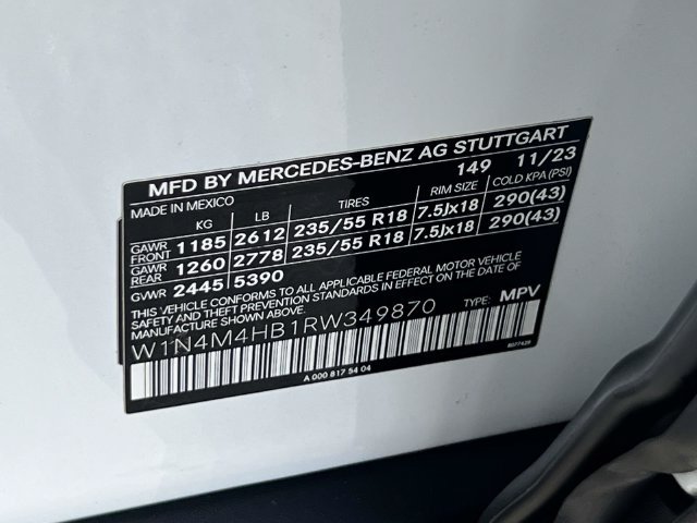 Used 2024 Mercedes-Benz GLB 250 4MATIC image 22