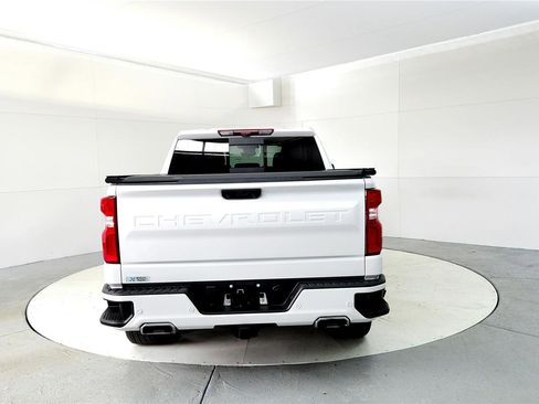 Used 2024 Chevrolet Silverado 1500 High Country w/ High Country Premium Package image 5