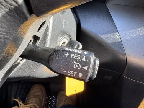 Used 2009 Toyota RAV4 Sport image 36