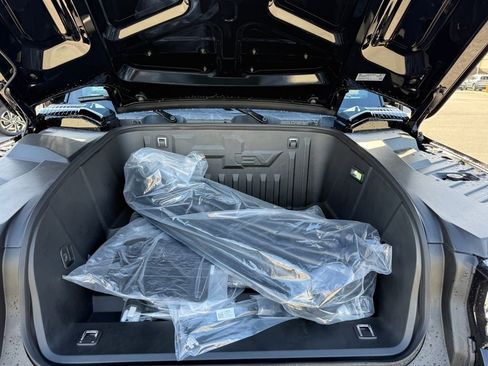 New 2026 GMC Hummer EV SUV image 22