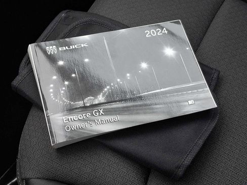 Certified 2024 Buick Encore GX Preferred w/ Comfort Package image 26