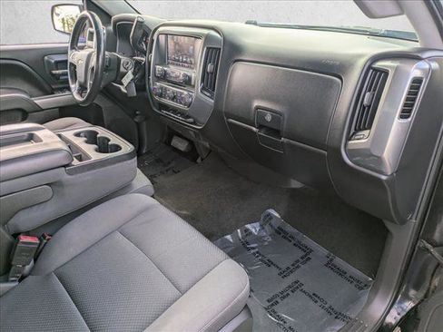 Used 2018 Chevrolet Silverado 1500 LT w/ All Star Edition image 18